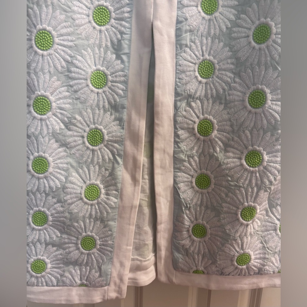 Gretchen Scott A Daisy of a Dress - Picture 6 of 7
